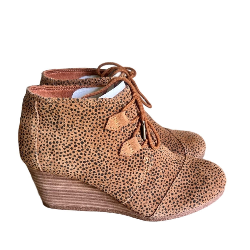 Toms NEW Kala Women's Mini Cheetah Suede Wedge Boot Size 7.5 #918